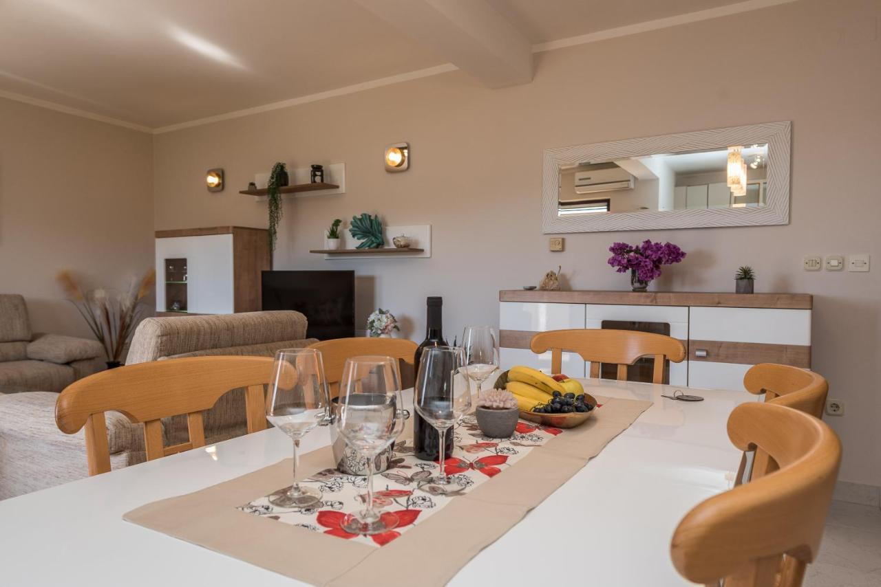 Stedi Apartment Lukoran Dış mekan fotoğraf