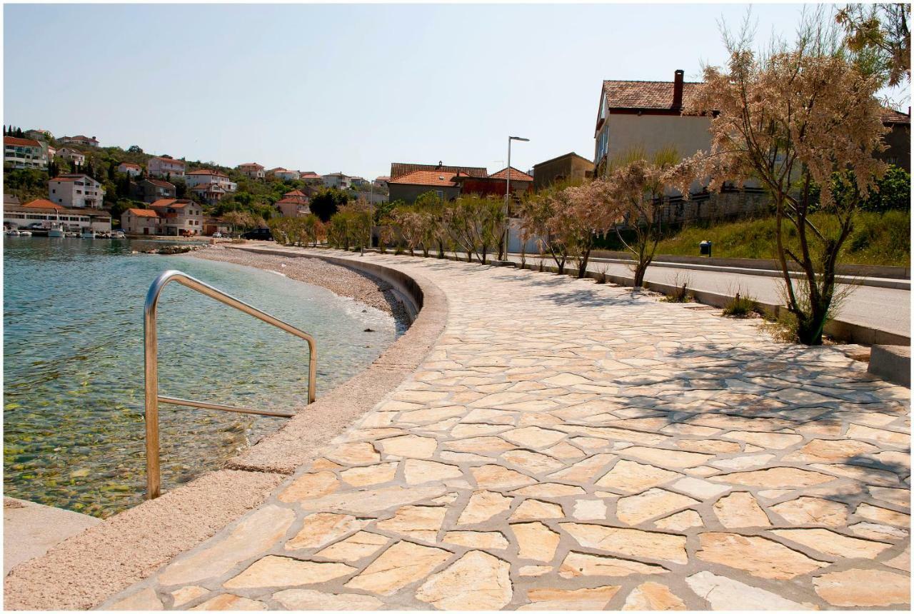 Stedi Apartment Lukoran Dış mekan fotoğraf